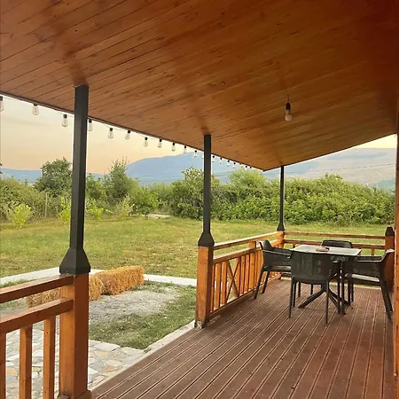 Evergreen Escape In Berat