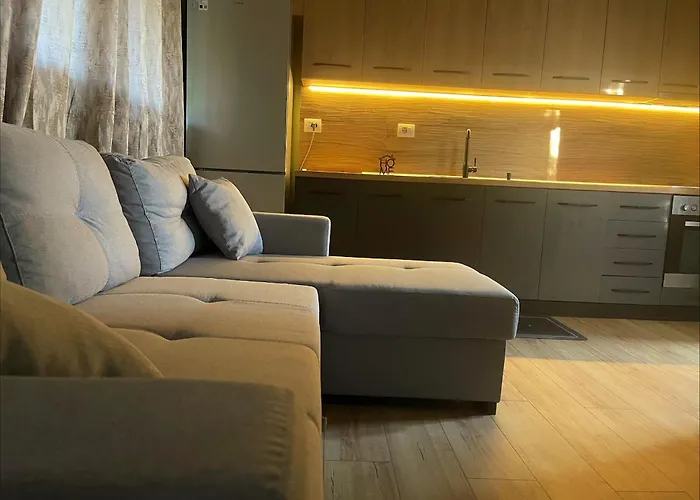 Evergreen Escape In Hytte *